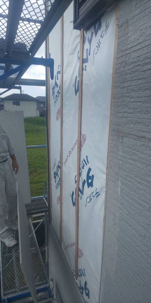 サイディング施工中