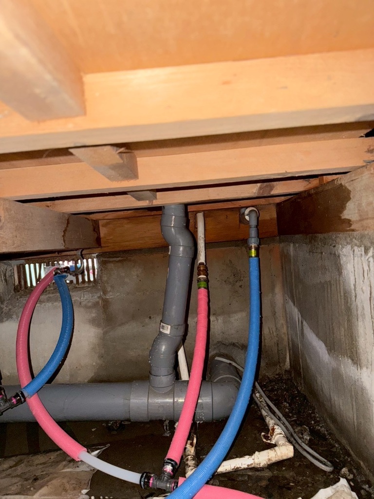 漏水現場の配管