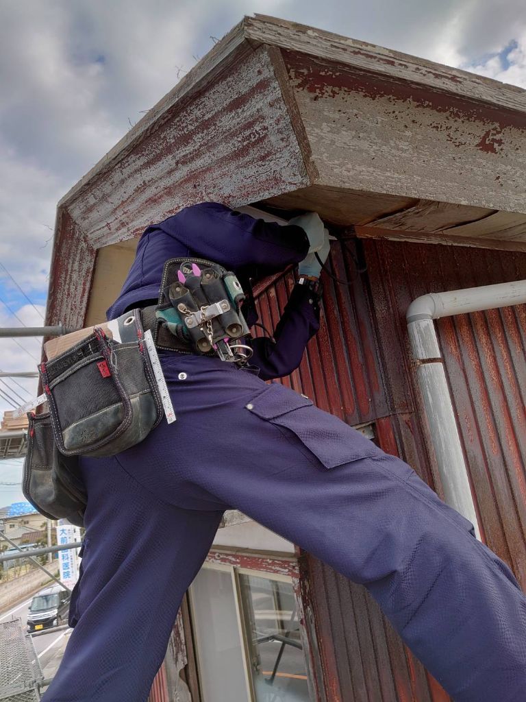 劣化部交換施工中